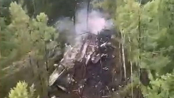 Xi extends condolences to Putin over plane crash in Russia