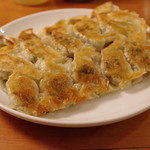 天平 - 餃子一人前(20個)