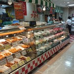肉のアマイ - お店