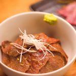黑毛和牛牛肉托羅炙燒丼