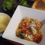 Dining Jin - 