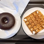 STARBUCKS COFFEE Kofu Heiwadori Ten - ドーナツとワッフル