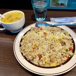 カマルファーストフードアンドバー - 