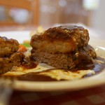 Kitchen 104 - 104ハンバーグ断面