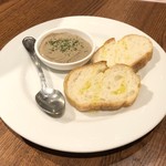 Ange Vineyard Wine & Bar Monzen Nakamachi - 