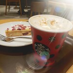 スターバックスコーヒー - ジンジャーブレットラテとクランベリーブリスバー