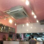 BURGER&MILKSHAKE CRANE - 