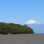 駿河路 - 三保の松原と富士山♪(*・ω・人)