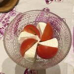 Natural Cheese Kobo Cheese no Akari - 牛乳豆腐とトマトを合わせて