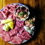 檸檬 - 焼肉盛り合わせ2人前2980円