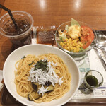 Cafe de Crea Shapo Ichikawa Ten - 