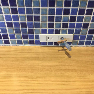 電源と有線LANと無線LAN完備