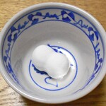 田島屋 - ①「まゆこもり」を湯飲みに入れる