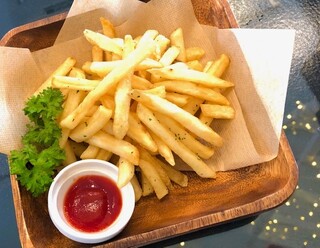 Tiramisu Star Cafe Matsudo Ten - ポテトフライ