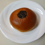 Bakery Tatsuya - 小倉あんパン(118円)