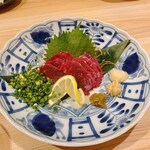 串と煮込みの元祖居酒屋 個室 門限やぶり - 馬刺し