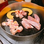 Jidori Yakiniku Yogan Ya Awa Za Ten - 溶岩焼