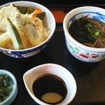 Washoku Sato Shijo Nawate Higashi Ten - 昼得天丼(選べるセット）
                        ミニ温そば