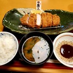 Yama Katsu Kuko Ten - あじ豚ロースかつ定食