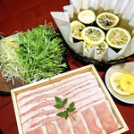 Buta Sho Shinsaibashi Yashiki - 