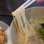 長浜ラーメン小太郎 - 自家製麺