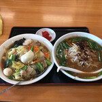Shiki Kou Mino Ten - 中華飯と台湾味噌ラーメン700円