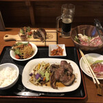 Lamb Lamb Dining Hokkaido Sapporo Odori Nishi 18 Chome Ten - ラムステーキ定食、ラムチョップ、ラムサラダ