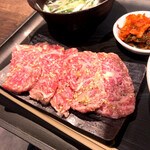 Yakiniku Kokokara Motoyawata Ten - 