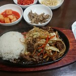 Korean Shokudo Kaori Onnine - 鉄板プルコギ丼¥970-