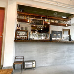 Universal Bakes and Cafe - 