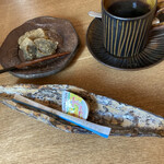 Bunrokutsutsumi Chami - 食後のコーヒーとわらび餅