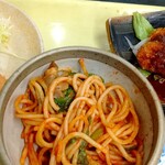 Tsuru - スパ炒め。冷たいのが少し悲しい(^_^;)