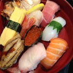 Kaisen Yatai Yudan Maru - にぎり