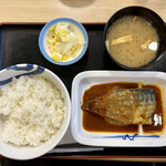 Matsuya Isehara Ten - ✨さばの味噌煮定食(※ごはん大盛Service) ¥690✨
