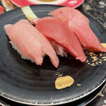 魚屋路 - マグロ3巻食べ比べ