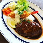 Uruma Kitchen Nerine - 大人のおこさまランチ。メインはてごねハンバーグ