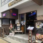 Wagyu And Steak HAYA - 外観:入口
