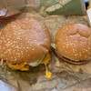 BURGER KING Shimada Ten - ワッパーとタルタルチキンの比較です。