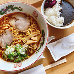 Sugatami Shokudo - ピリ辛味噌ラーメン&ミニカレー
