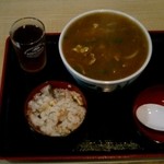 四四田 - カレーうどんと炊き込みご飯