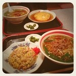 Yokohama Hankan Dota Ten - ラーメンセットの、チャーハン
