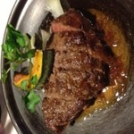 Azure - A５ヒレ肉