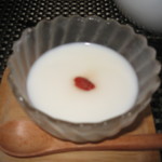 Udonya Take - デザートの杏仁豆腐
