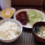 Cooking山田 - このボリュームで500円♪
安くて美味しい !   お店も新しくて、綺麗  !