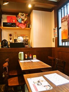 讃岐うどん 今雪 - テーブル席