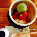 Green Tea Fields - 苺あんみつ