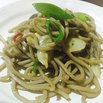 Dining Bar Yujiro - 夜のご馳走たち
                      お蕎麦のペペロンチーノ 