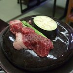 Japanese cuisine Uosei - 近江牛の石焼き