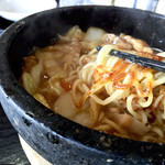 セベバレステロスゴルフクラブ レストラン - 麺は焦げ目が付いています