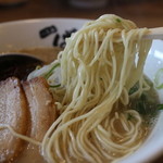 八番山ばりきや - 麺（ハリガネ）